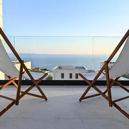 Hébergement de vacances In With Heated Swimming Pool Makarska